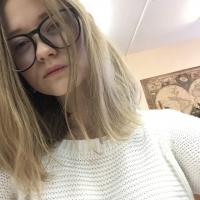 Лиза Артемьева