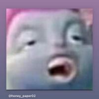 uma fushoji  emocionada 😭